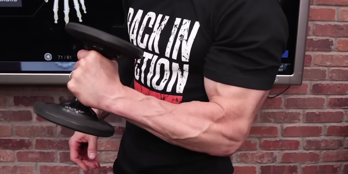 A Strength Coach Shared His Best Advice for Growing Your Forearms